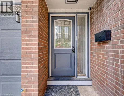 154 Grand Avenue South Cambridge ON N1S 2M4