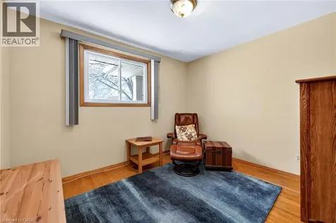 11 Pinard Street Hamilton ON L8K 6G8