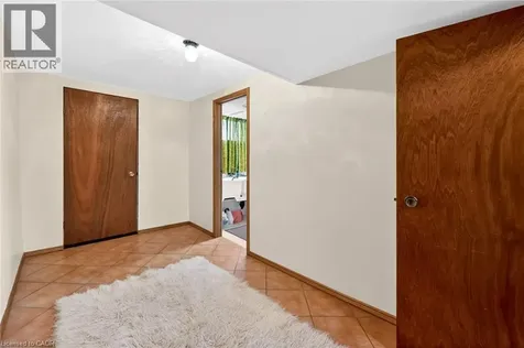 11 Pinard Street Hamilton ON L8K 6G8