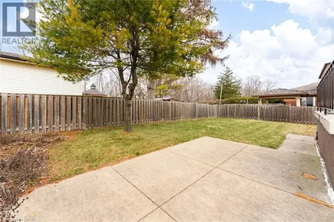 11 Pinard Street Hamilton ON L8K 6G8