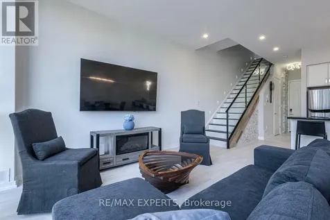 3585 Riva Avenue Innisfil ON L9S 0L5