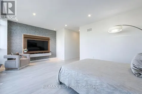 3585 Riva Avenue Innisfil ON L9S 0L5