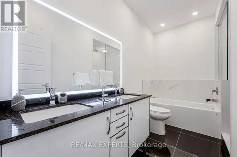 3585 Riva Avenue Innisfil ON L9S 0L5