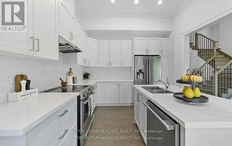 25 Ballinger Way Uxbridge ON L9P 0R6