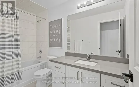 25 Ballinger Way Uxbridge ON L9P 0R6