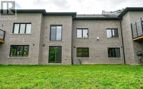 25 Ballinger Way Uxbridge ON L9P 0R6