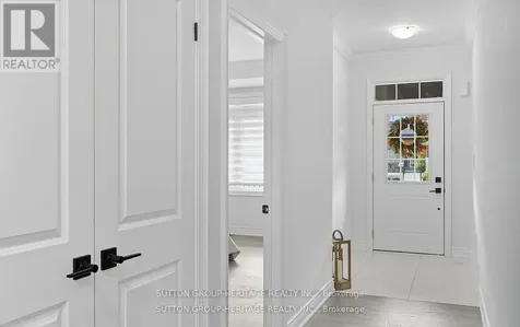 25 Ballinger Way Uxbridge ON L9P 0R6