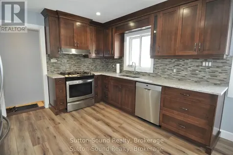 10 Brownlee Street South South Bruce ON N0G 2S0