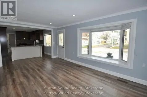 10 Brownlee Street South South Bruce ON N0G 2S0