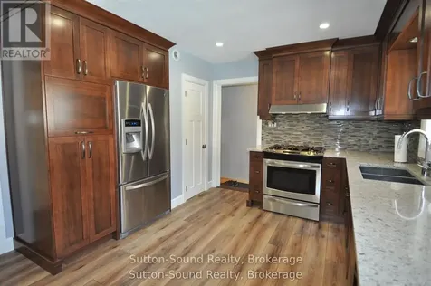 10 Brownlee Street South South Bruce ON N0G 2S0