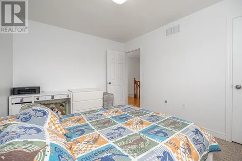 32 Hyslop Avenue Hamilton ON L0R 1P0