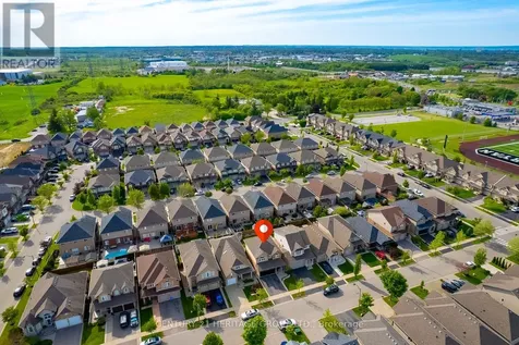 32 Hyslop Avenue Hamilton ON L0R 1P0