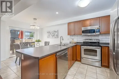 32 Hyslop Avenue Hamilton ON L0R 1P0