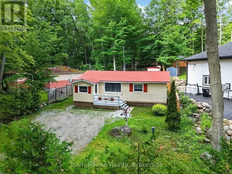 48 Mcarthur Drive Penetanguishene ON L9M 1W9