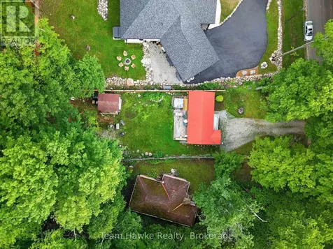48 Mcarthur Drive Penetanguishene ON L9M 1W9