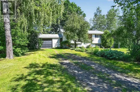 8715 Copeland Road Ottawa ON K0A 1B0