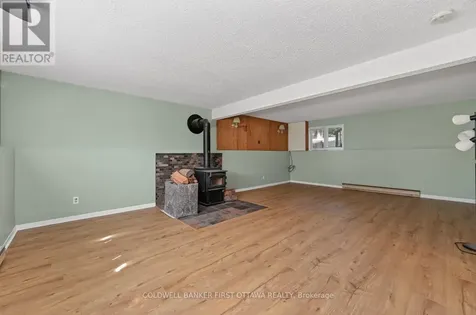 8715 Copeland Road Ottawa ON K0A 1B0