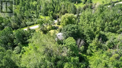 8715 Copeland Road Ottawa ON K0A 1B0