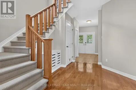 83 Lydia Way Ottawa ON K2G 7E4