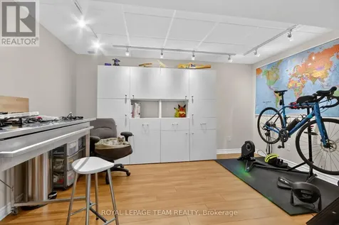 83 Lydia Way Ottawa ON K2G 7E4