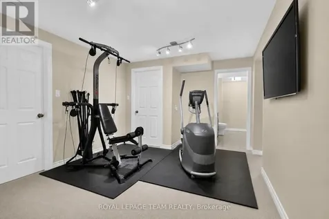 83 Lydia Way Ottawa ON K2G 7E4
