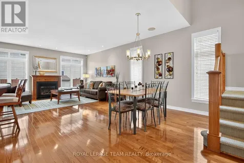 83 Lydia Way Ottawa ON K2G 7E4