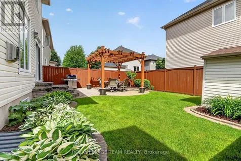 83 Lydia Way Ottawa ON K2G 7E4