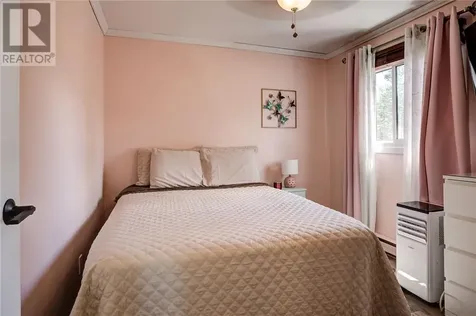 1053 Woodbine Avenue Sudbury ON P3A 5B1