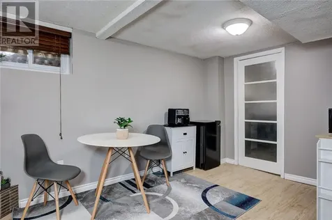 1053 Woodbine Avenue Sudbury ON P3A 5B1