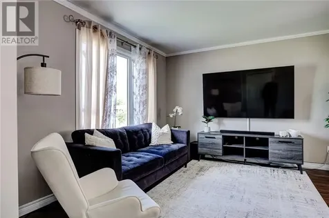 1053 Woodbine Avenue Sudbury ON P3A 5B1