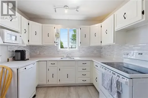 645 Main Street Lively ON P3Y 1M6