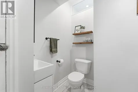 544 Queen Street Kincardine ON N2Z 2H9