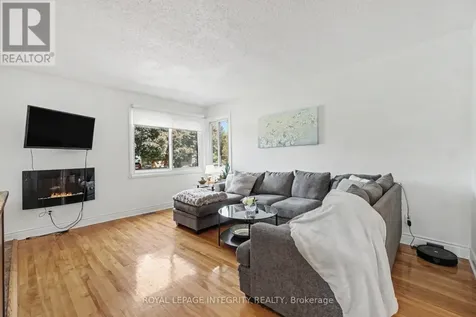 2450 Magnus Avenue Ottawa ON K1G 1J8