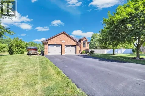 20 Marsh Court Amherstburg ON N9V 3Y7