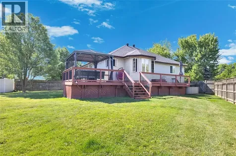 20 Marsh Court Amherstburg ON N9V 3Y7