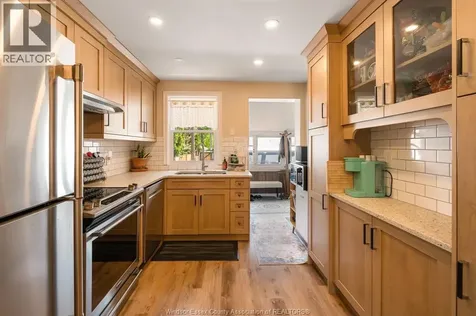 1220 Bruce Avenue Windsor ON N8X 1X3