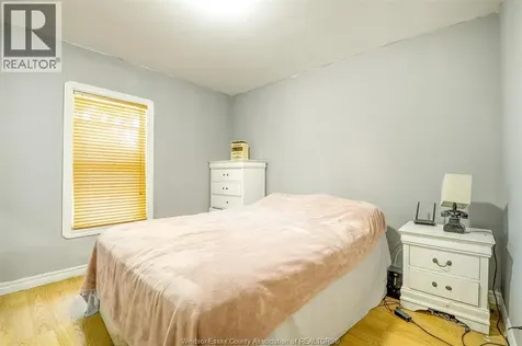 46 Chestnut Leamington ON N8H 3K3