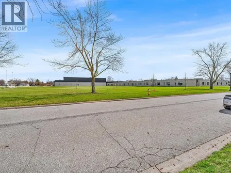 272 Victoria Street Amherstburg ON N9V 2K5
