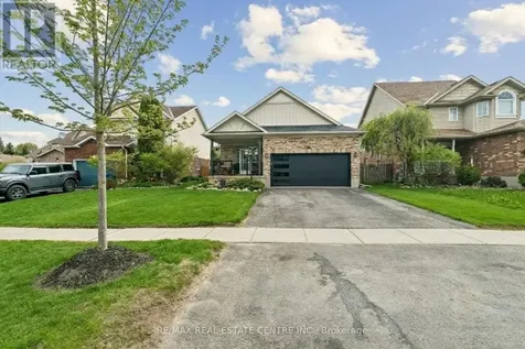 704 Russel Court Shelburne ON L9V 3P4