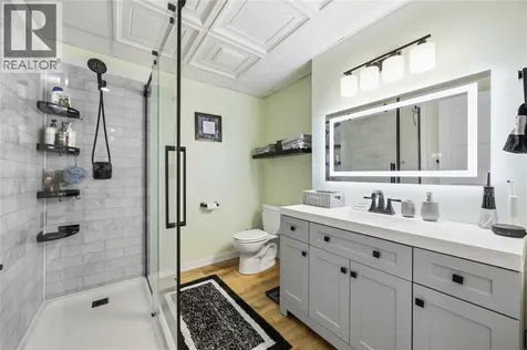 403 Huxley Avenue Sarnia ON N7S 4Z1