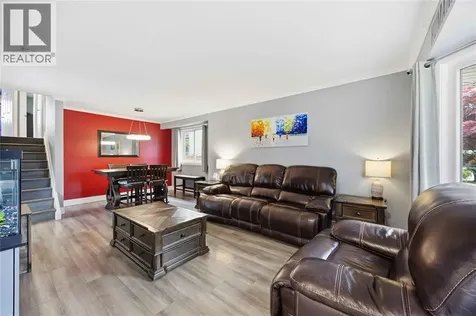 403 Huxley Avenue Sarnia ON N7S 4Z1