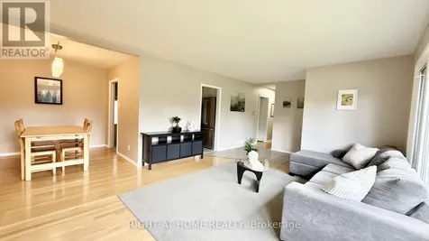 989 Goren Avenue Ottawa ON K1G 2T8