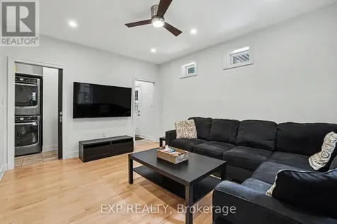 62 Young Street Ottawa ON K1S 3H9
