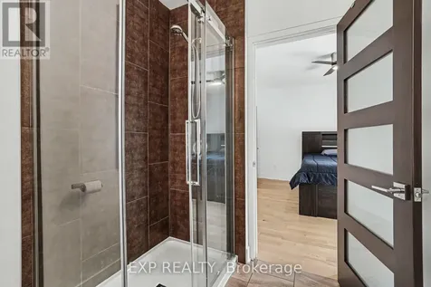 62 Young Street Ottawa ON K1S 3H9