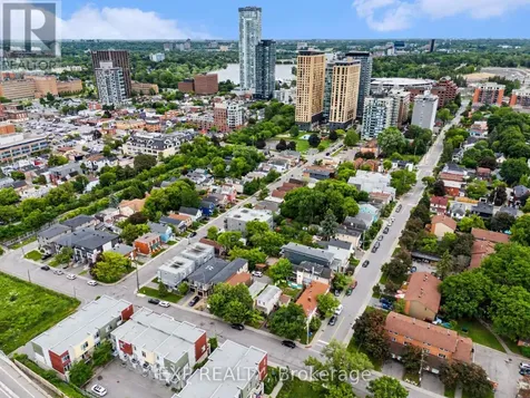62 Young Street Ottawa ON K1S 3H9