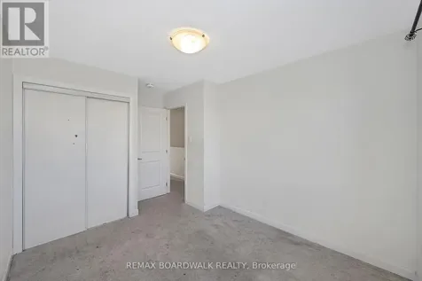 2063 Caltra Crescent Ottawa ON K2V 6V4