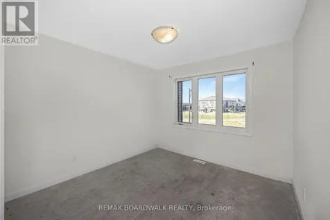 2063 Caltra Crescent Ottawa ON K2V 6V4