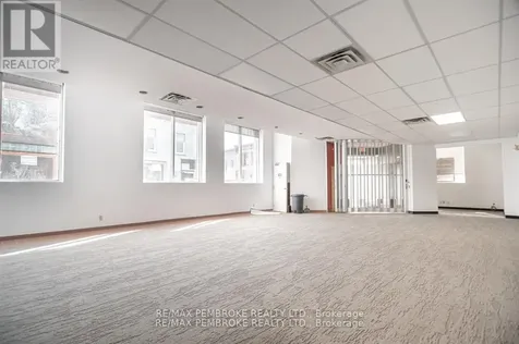 131 Pembroke Street West Pembroke ON K8A 5M7
