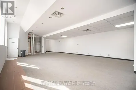 131 Pembroke Street West Pembroke ON K8A 5M7