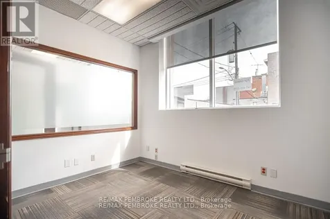 131 Pembroke Street West Pembroke ON K8A 5M7